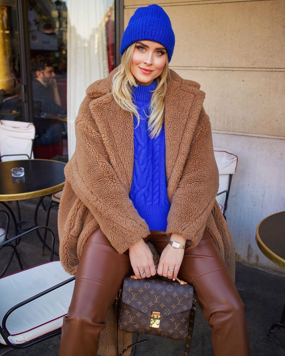 Cliomakeup-pantaloni-colorati-per-inverno-1-pelle-marrone-valentina-ferragni