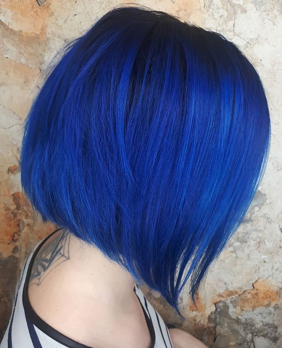 cliomakeup-capelli-classic-blue-2020-8-caschetto