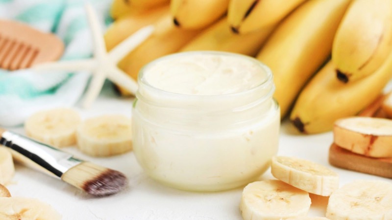 cliomakeup-capelli-secchi-3-banana