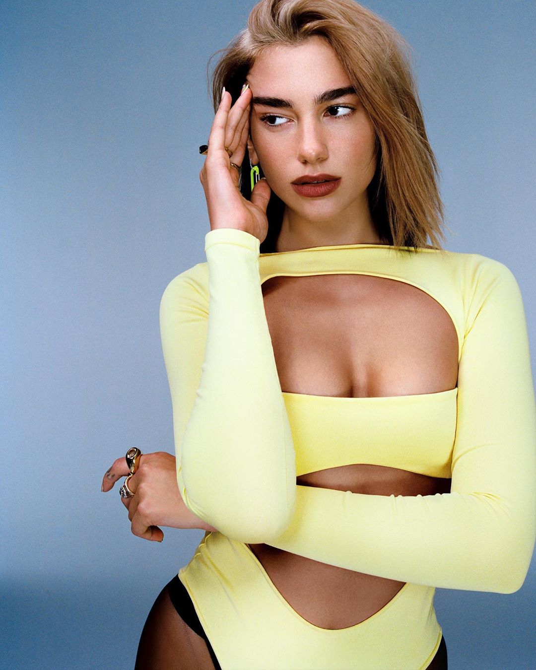 cliomakeup-copiare-look-dua-lipa-3-fisico