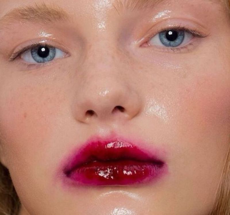 cliomakeup-errori-rossetti-liquidi-9-sbavature