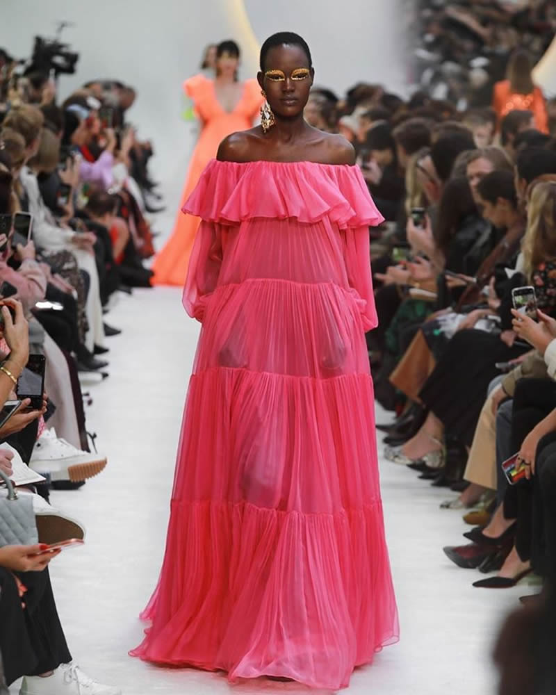 cliomakeup-tendenze-moda-primavera-estate-2020-4-fluo-valentino