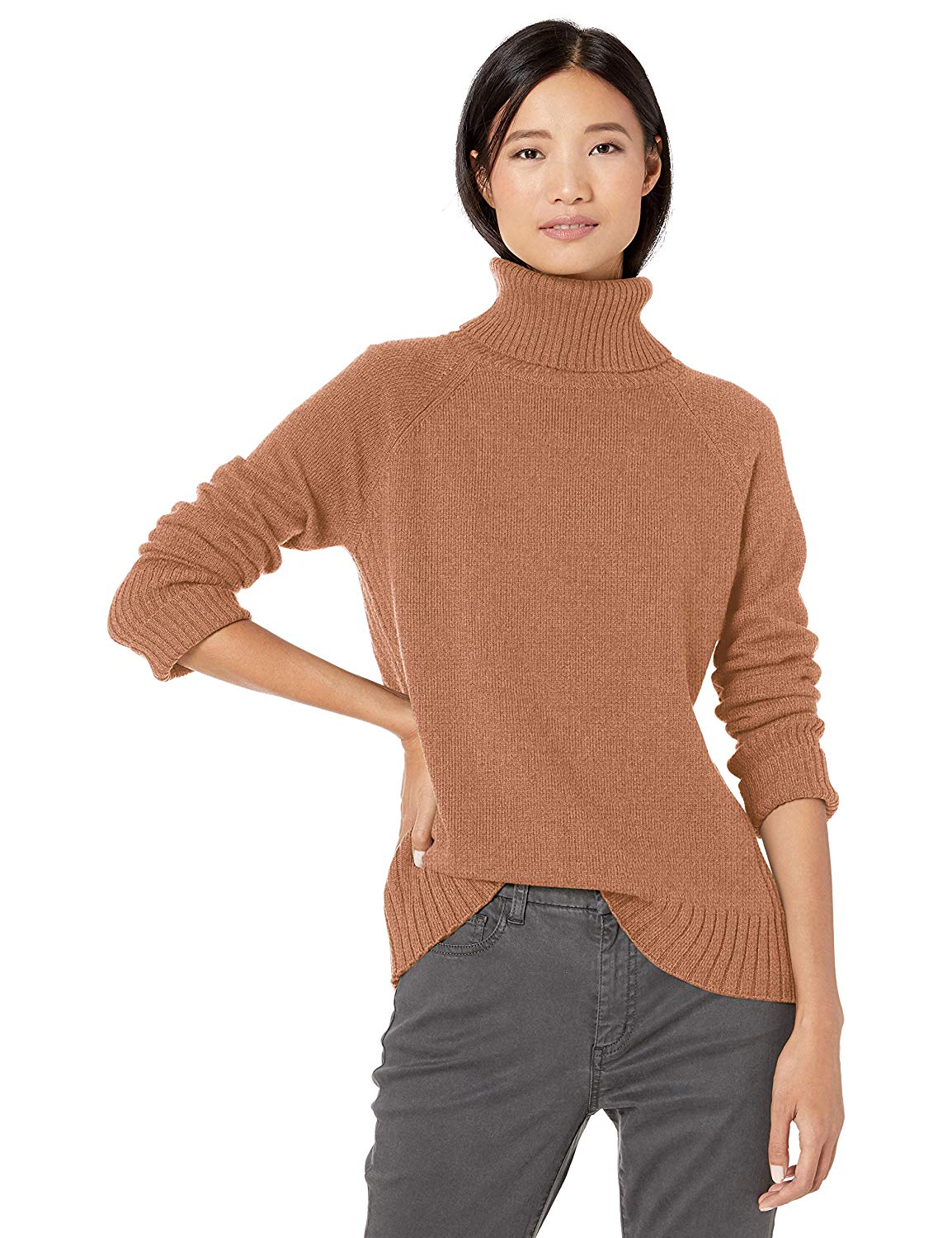 Cliomakeup-margot-robbie-look-23-pullover