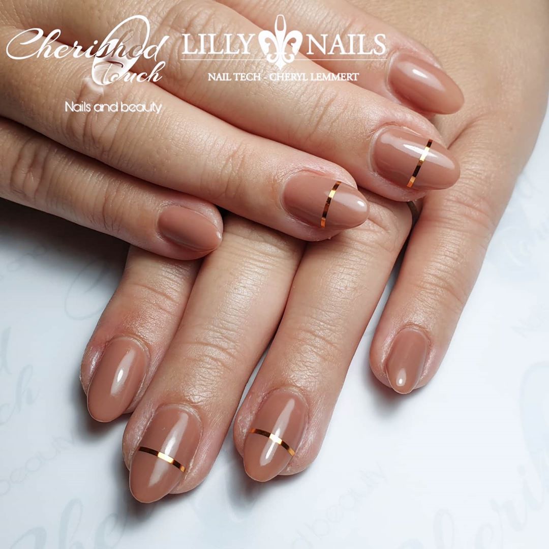 Cliomakeup-unghie-caramel-latte-5-colore-chiaro