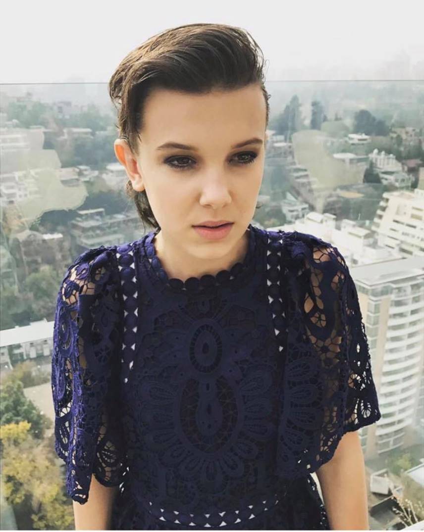 cliomakeup-copia-look-millie-bobby-brown-16-blu