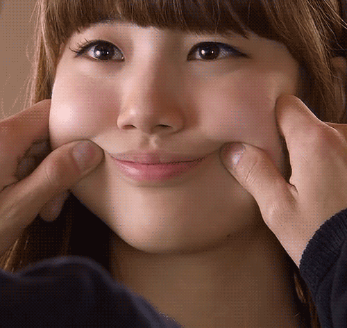cliomakeup-creme-contorno-labbra-teamclio-ridere