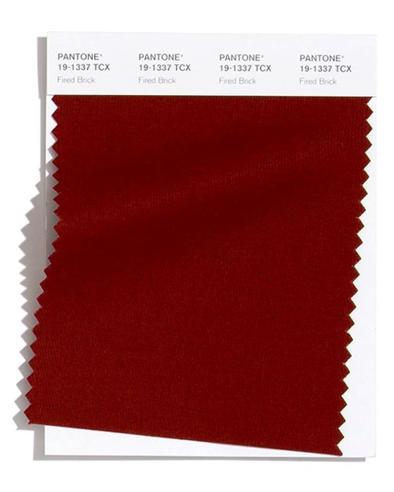 cliomakeup-pantone-colori-autunno-inverno-2020-2021-7-firebrick