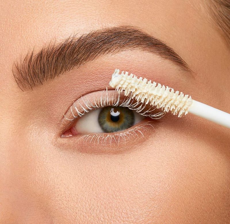 cliomakeup-primer-mascara-2020-teamclio-mascara-bianco