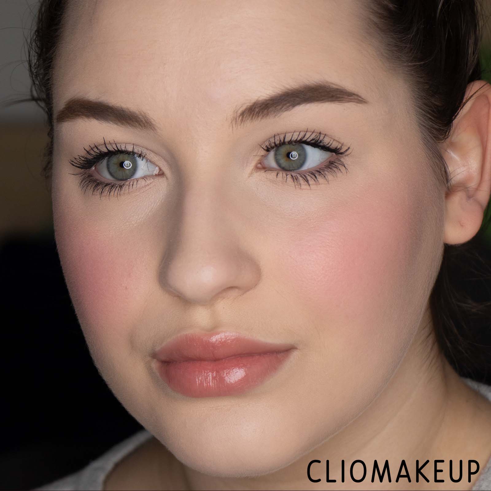 cliomakeup-recensione-palette-viso-natasha-denona-bloom-blush-e-glow-palette-11