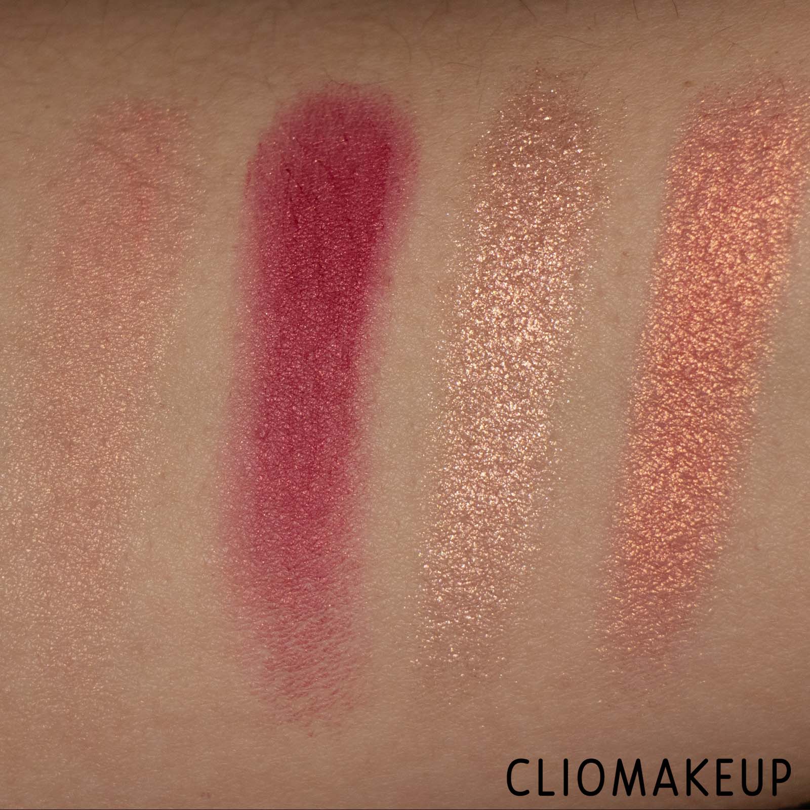 cliomakeup-recensione-palette-viso-natasha-denona-bloom-blush-e-glow-palette-6