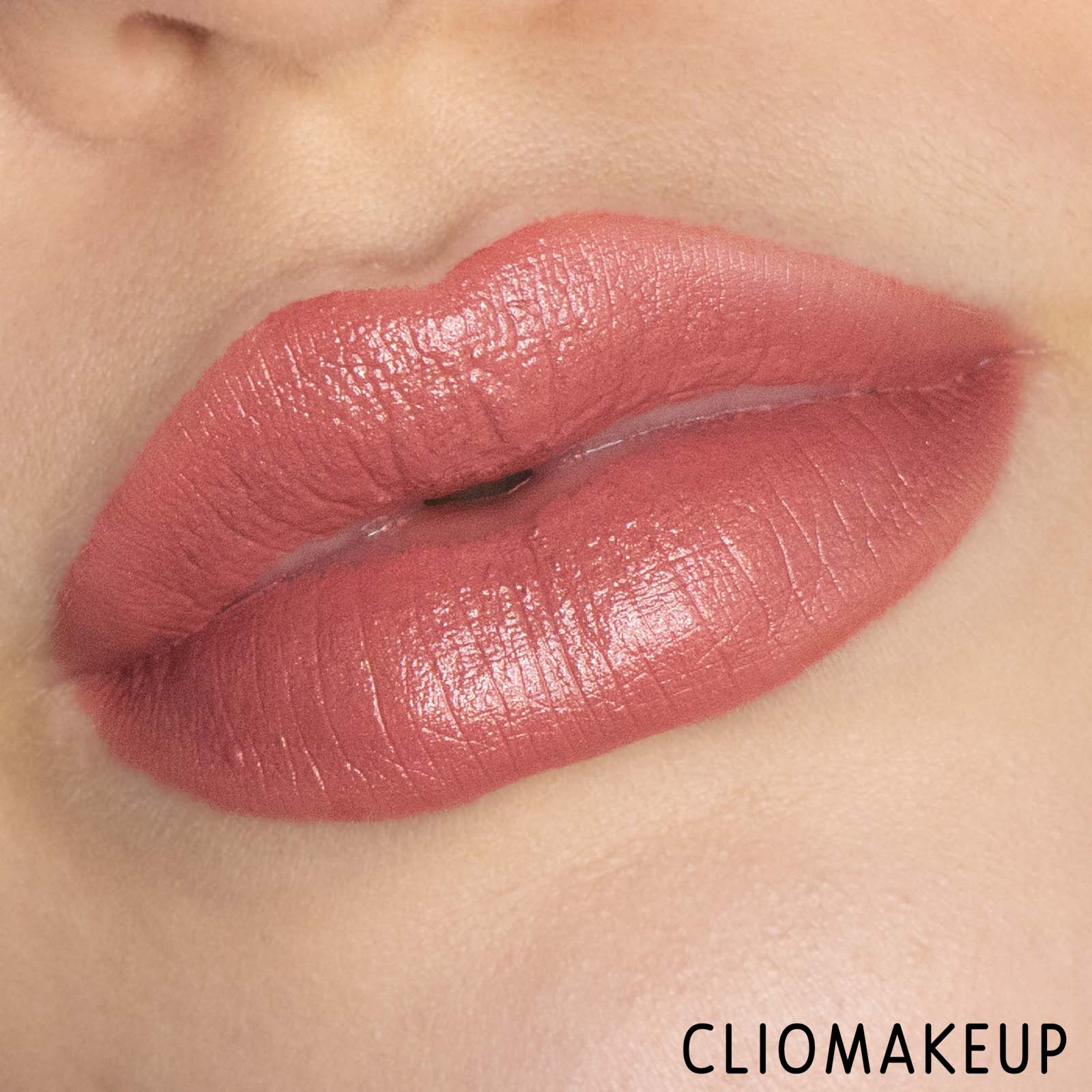 cliomakeup-recensione-rossetti-Ysl-rouge-pur-couture-color-satiny-radiance-11