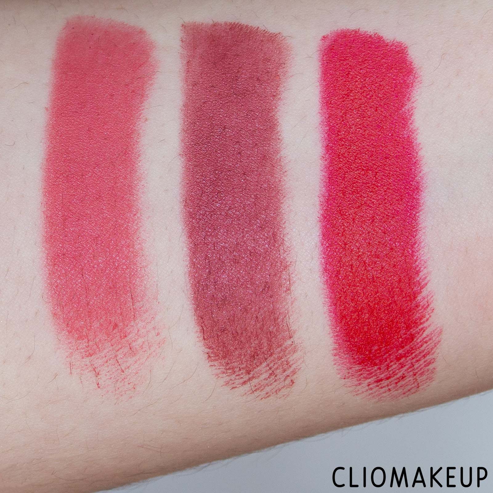 cliomakeup-recensione-rossetti-pupa-glamourose-petalips-rossetto-matt-impalpabile-6