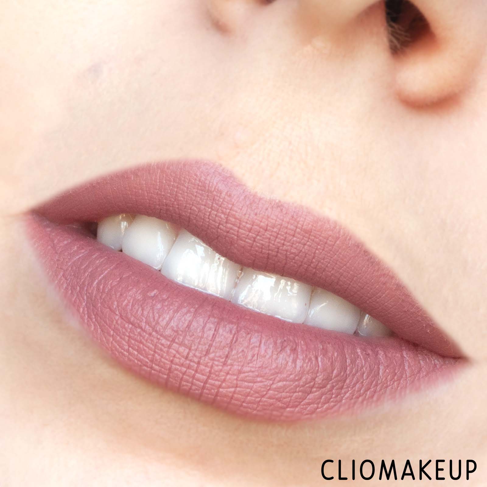 cliomakeup-recensione-rossetti-wycon-love-is-love-love-saves-all-lipstick-11