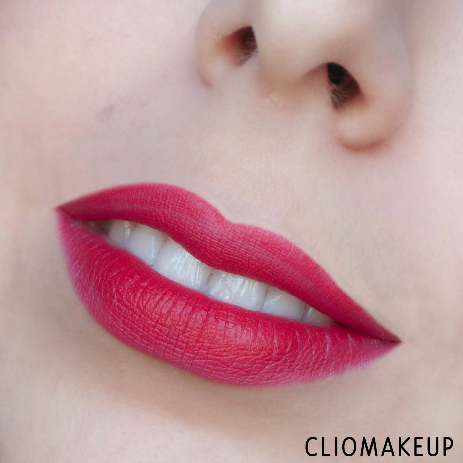 cliomakeup-recensione-rossetti-wycon-love-is-love-love-saves-all-lipstick-12