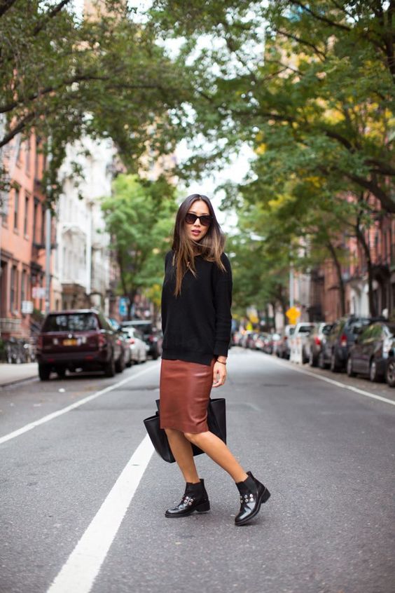 Cliomakeup-look-gonna-anfibi-5-pencil-skirt-pelle