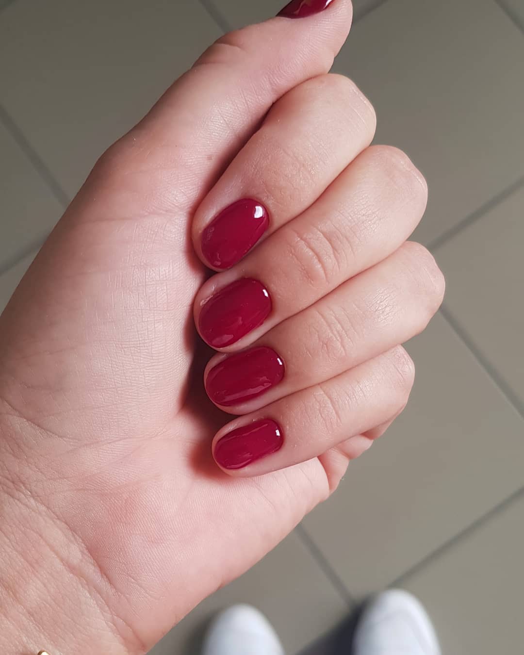 Cliomakeup-unghie-rosso-cherry-pie-2-glamstudio.olsztyn