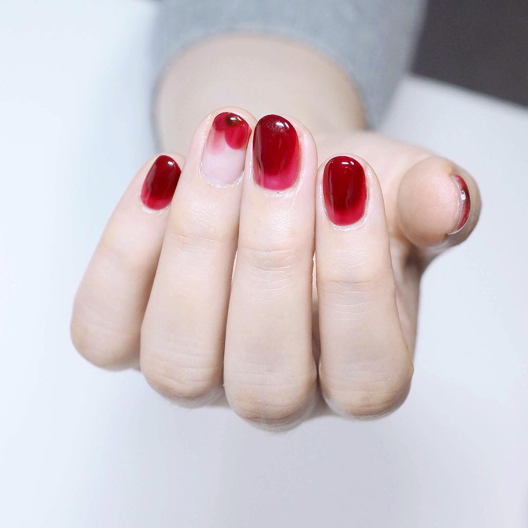Cliomakeup-unghie-rosso-cherry-pie-5-murakaminail