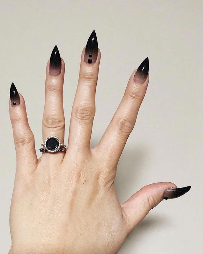 cliomakeup-manicure-che-stanno-male-3-artigli