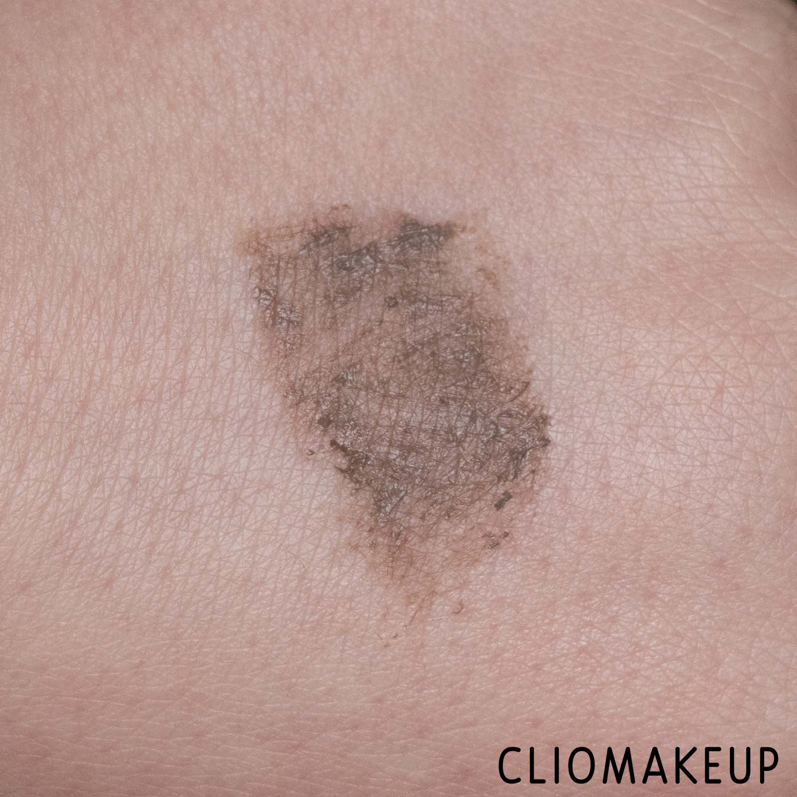 cliomakeup-recensione-gel-sopracciglia-mac-eye-brows-big-boost-fibre-gel-6
