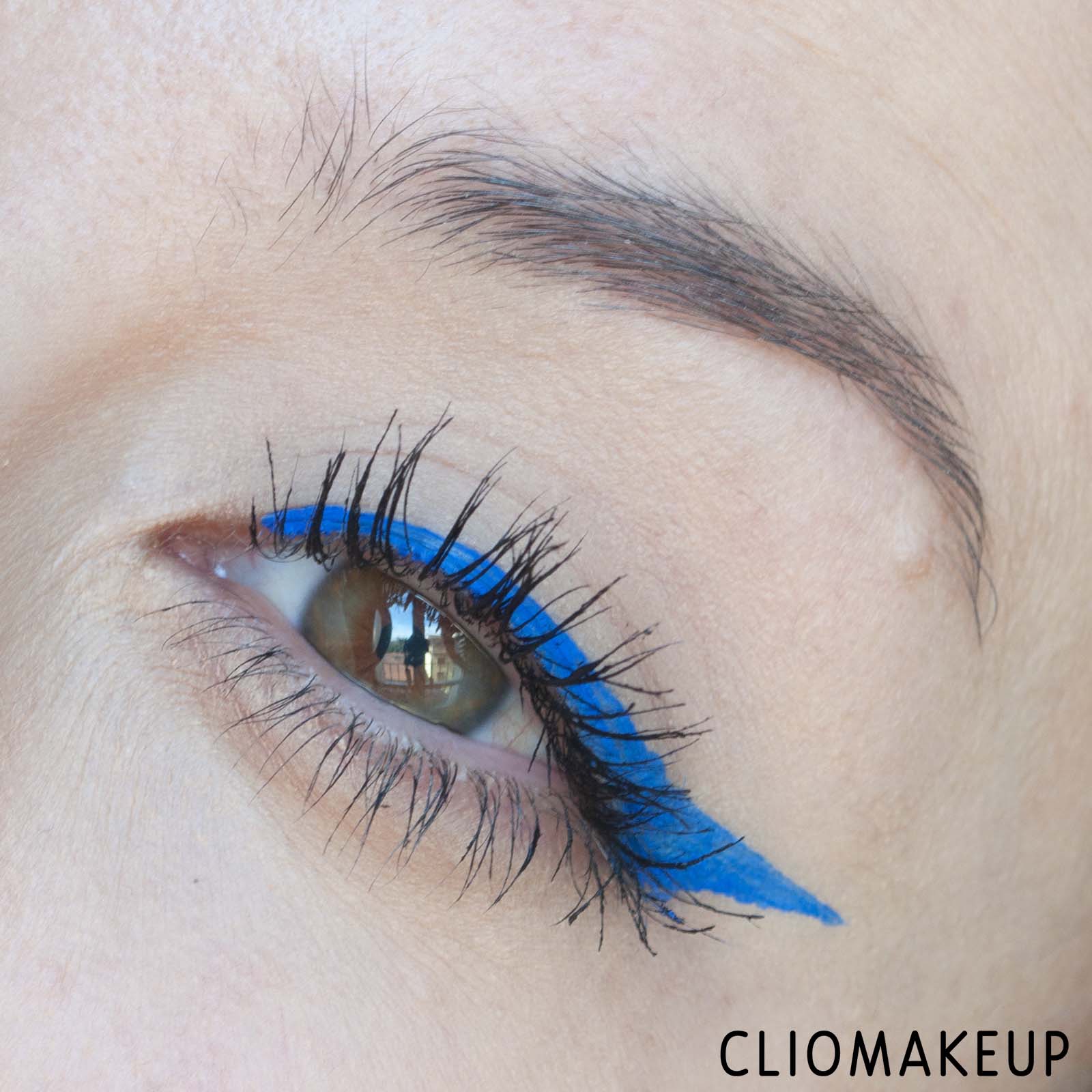 cliomakeup-recensione-gel-sopracciglia-urban-decay-inked-brow-insanely-long-lasting-waterproof- brow-gel-10