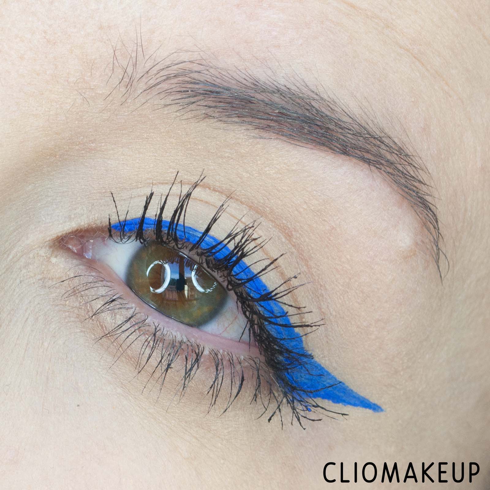 cliomakeup-recensione-gel-sopracciglia-urban-decay-inked-brow-insanely-long-lasting-waterproof- brow-gel-11