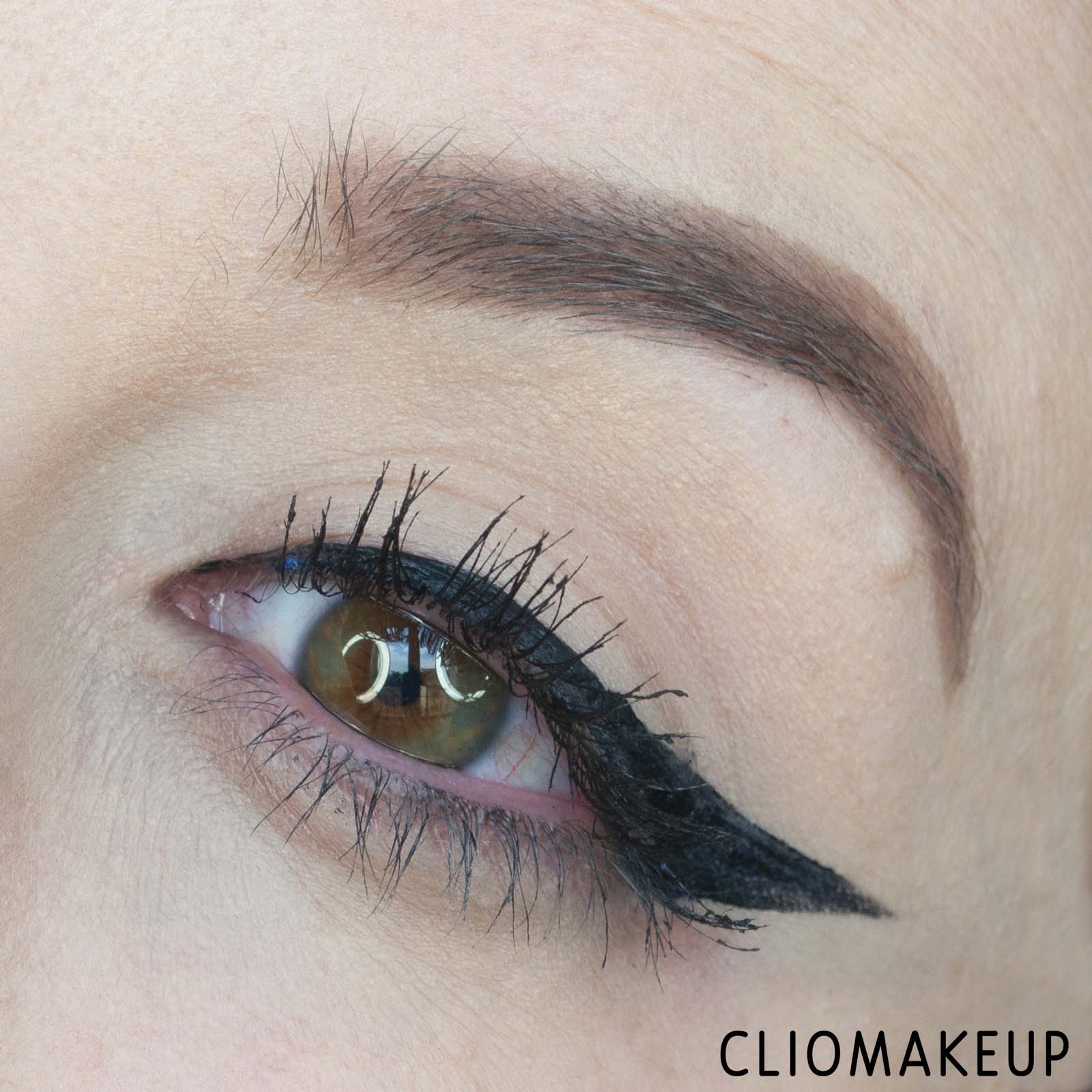 cliomakeup-recensione-gel-sopracciglia-urban-decay-inked-brow-insanely-long-lasting-waterproof- brow-gel-13