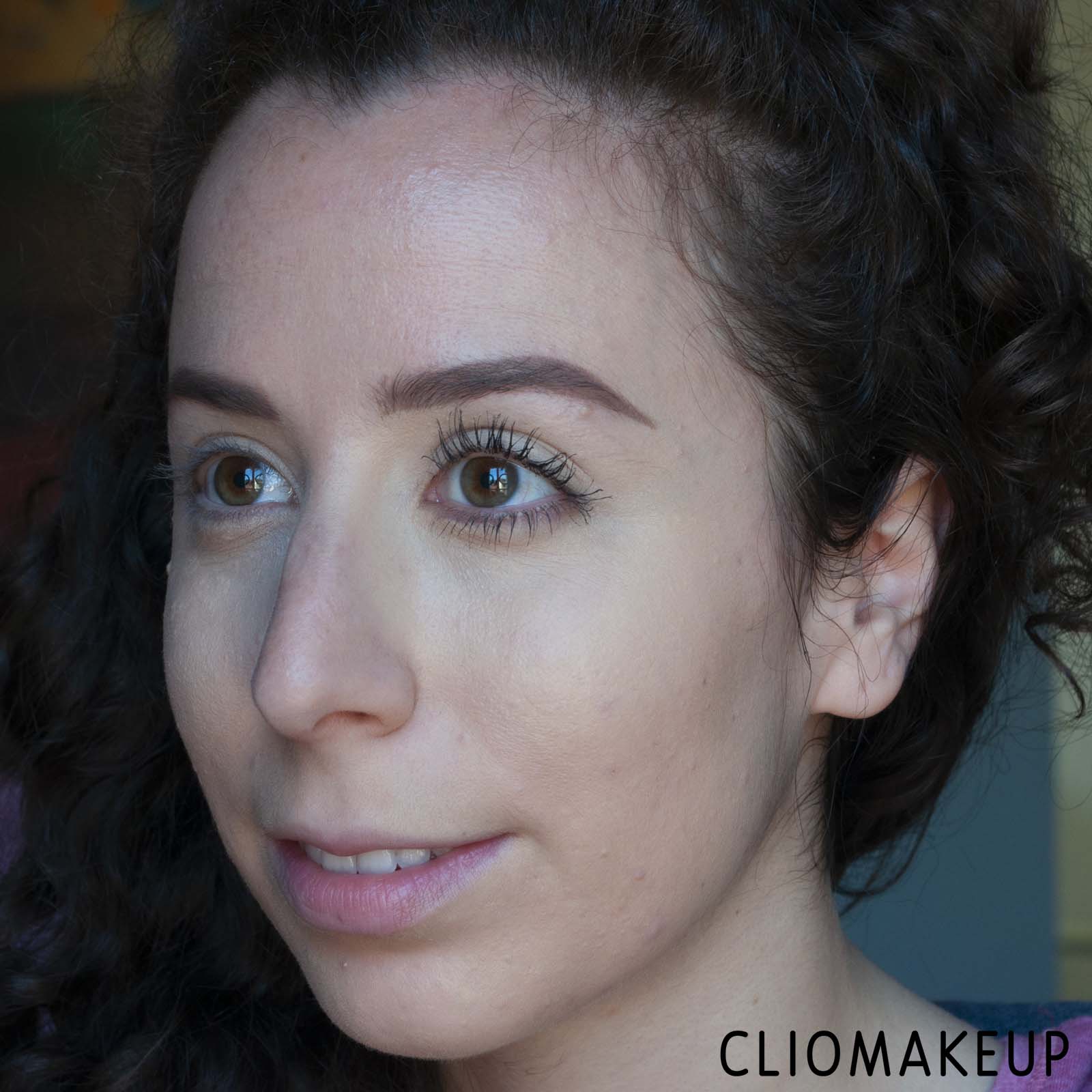 cliomakeup-recensione-illuminante-benefit-dandelion-twinkle-illuminante-8