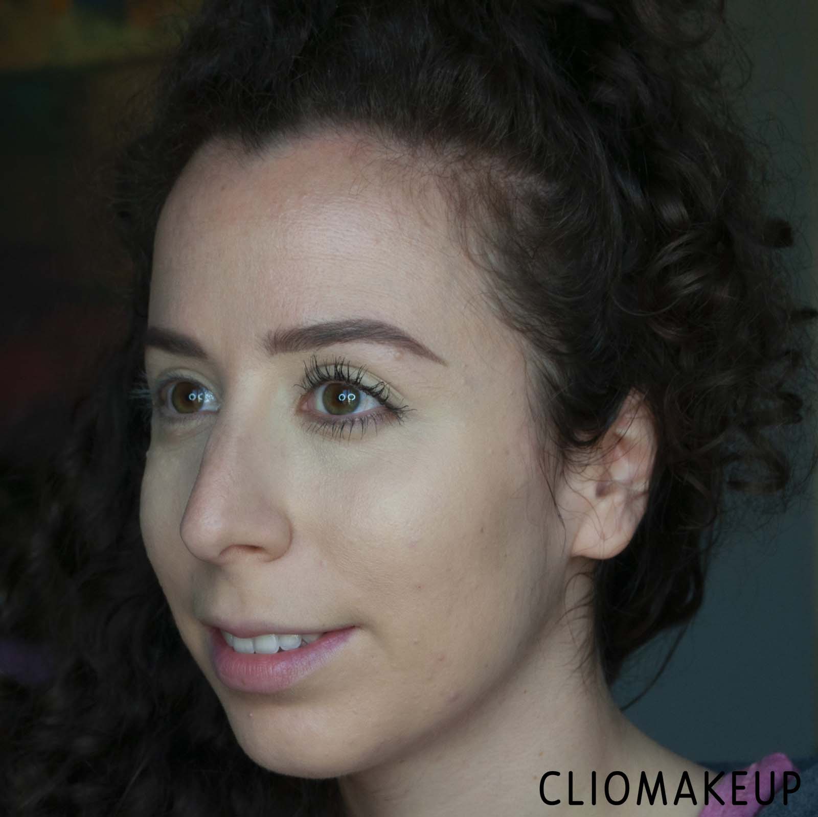 cliomakeup-recensione-illuminante-benefit-dandelion-twinkle-illuminante-9
