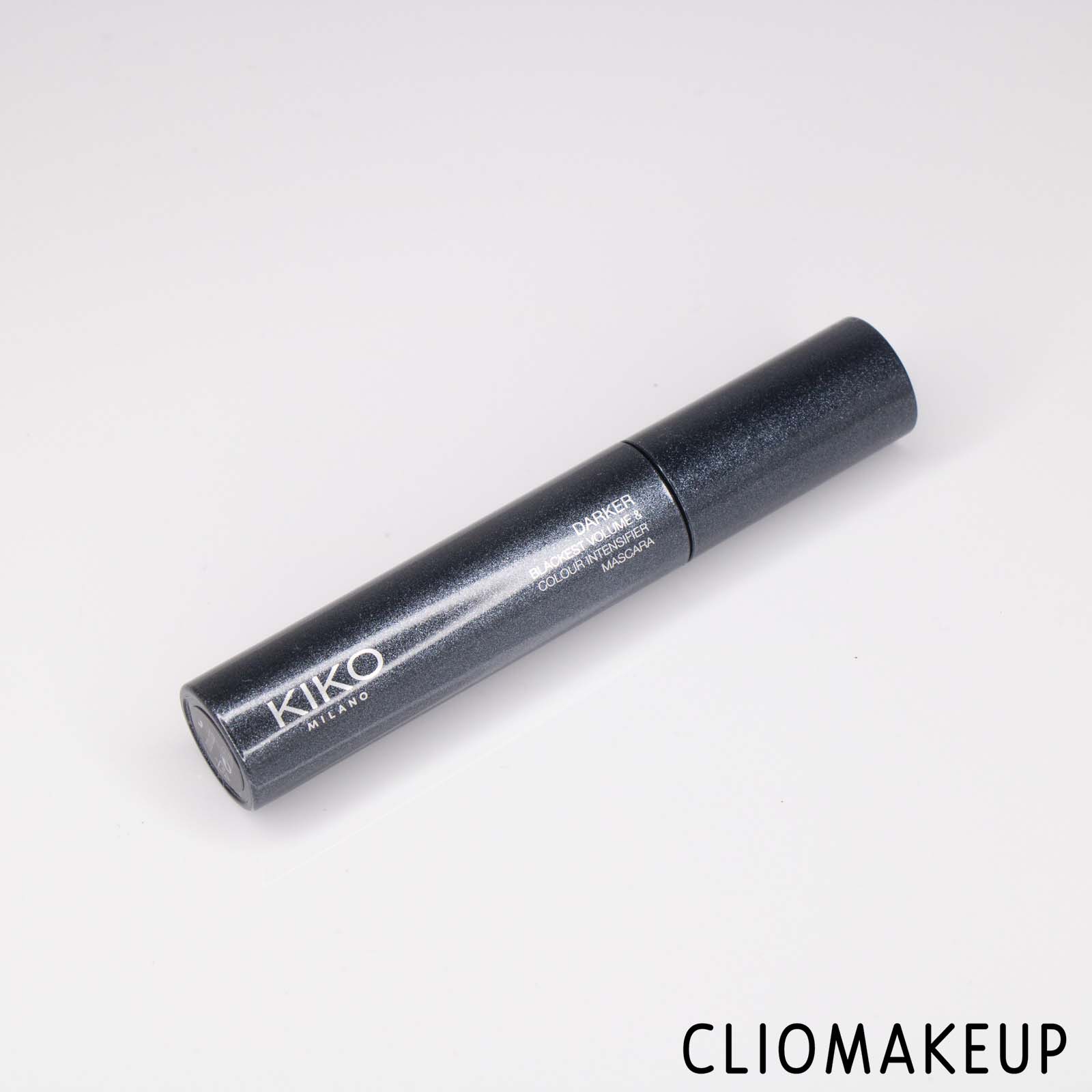 cliomakeup-recensione-mascara-kiko-darker-volume-e-colour-intensifier-mascara-4