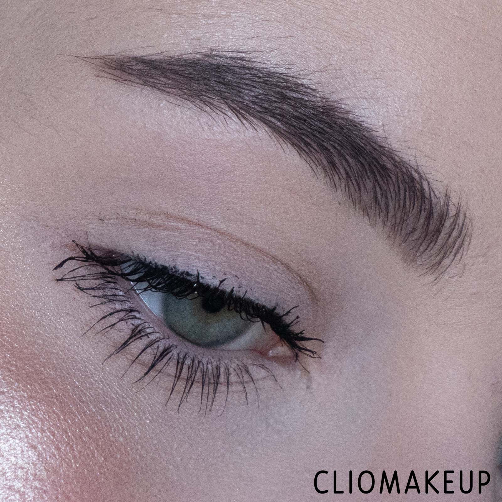 cliomakeup-recensione-matita-sopracciglia-wycon-break-the-rules-click-pen-eyebrow-12