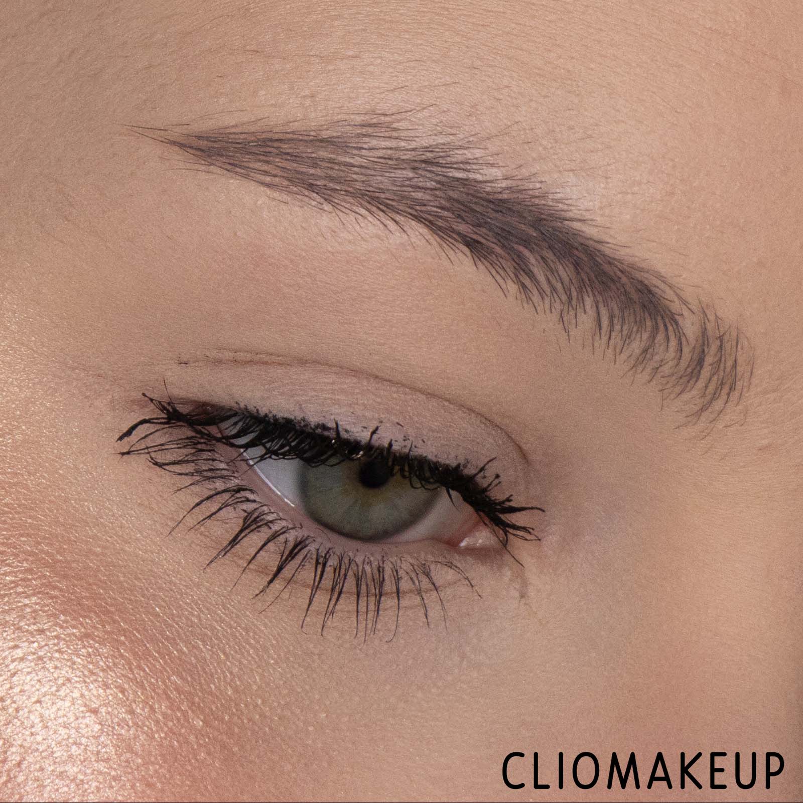 cliomakeup-recensione-matita-sopracciglia-wycon-break-the-rules-click-pen-eyebrow-9
