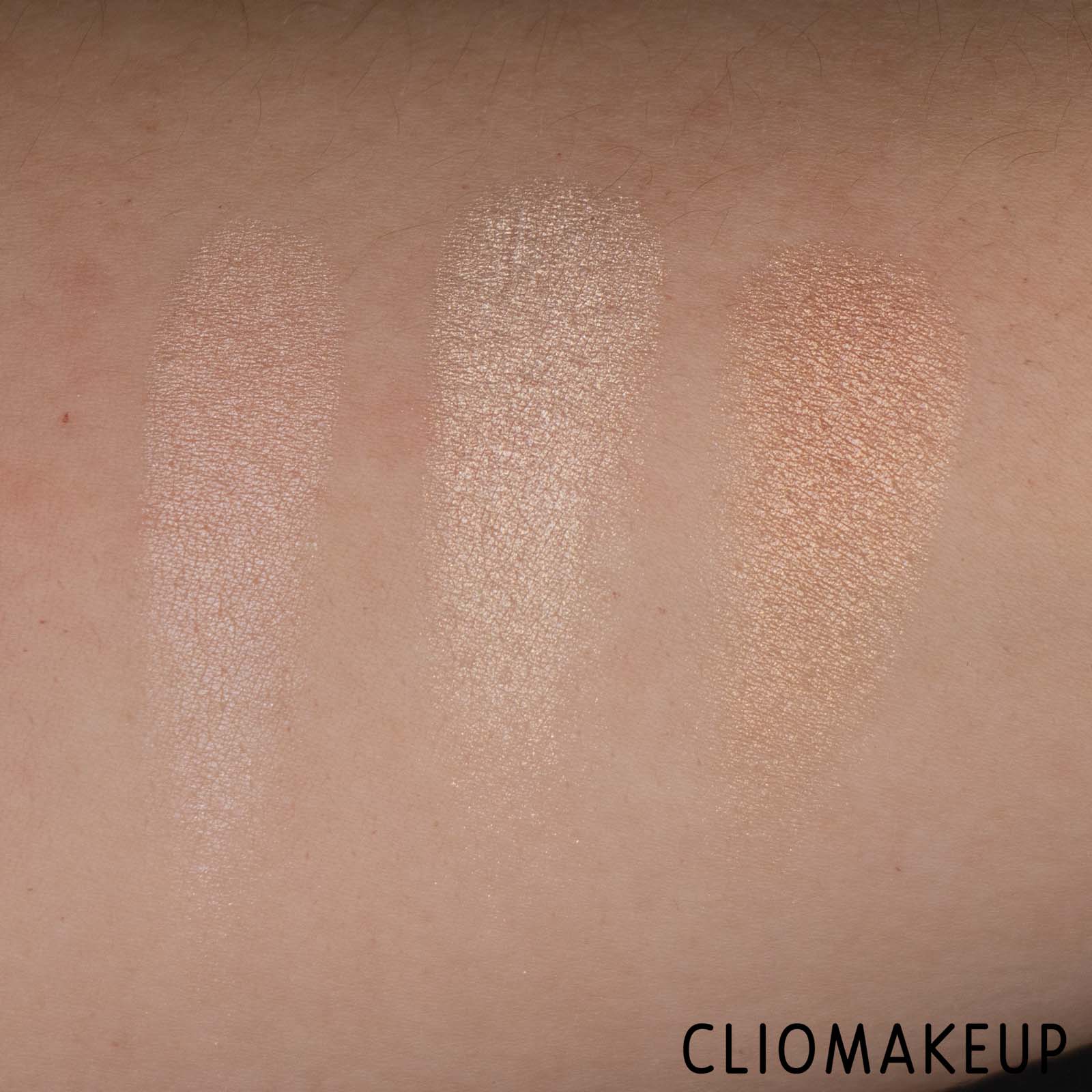 cliomakeup-recensione-palette-essence-choose-your-glow-highlighter-palette-7