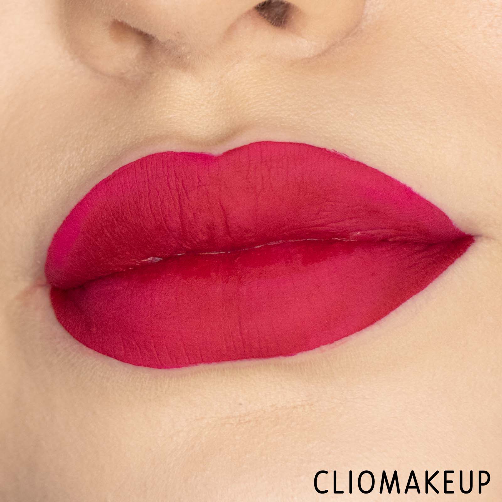 cliomakeup-recensione-rossetti-liquidi-essence-stay-8h-matte-liquid-lipstick-13