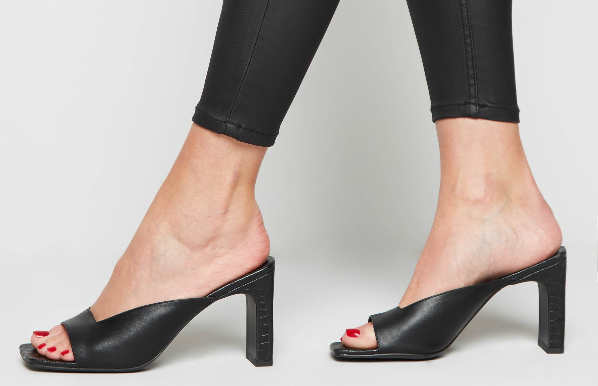 cliomakeup-scarpe-primavera-2020-16-new-look