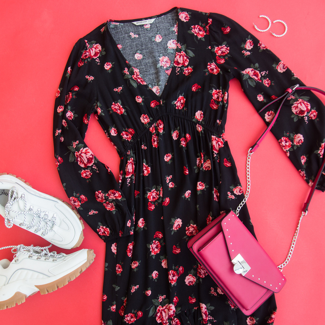 Cliomakeup-look-con-stampe-primavera-2020-14-stradivarius-fiori