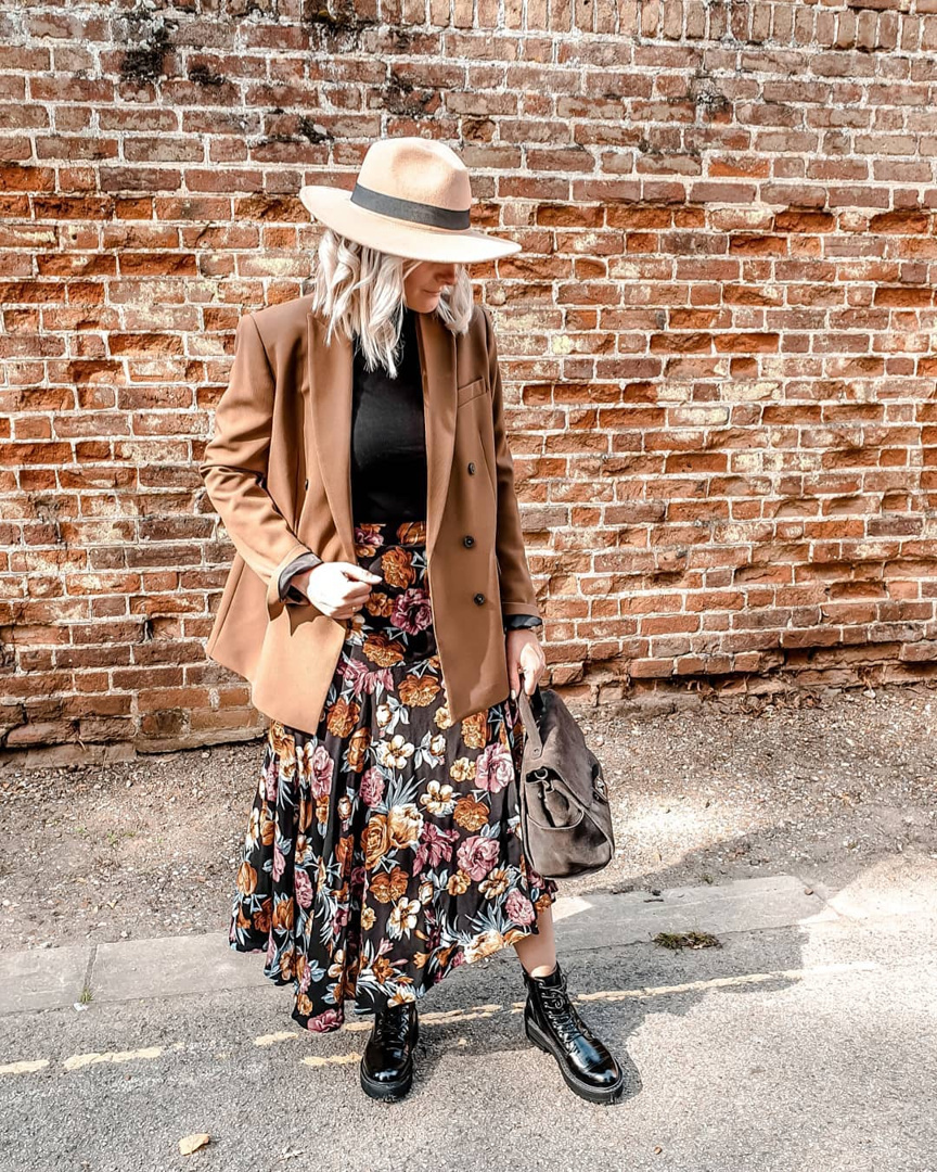 Cliomakeup-quali-scarpe-abbinare-vestito-lungo-10-anfibi-stradivarius