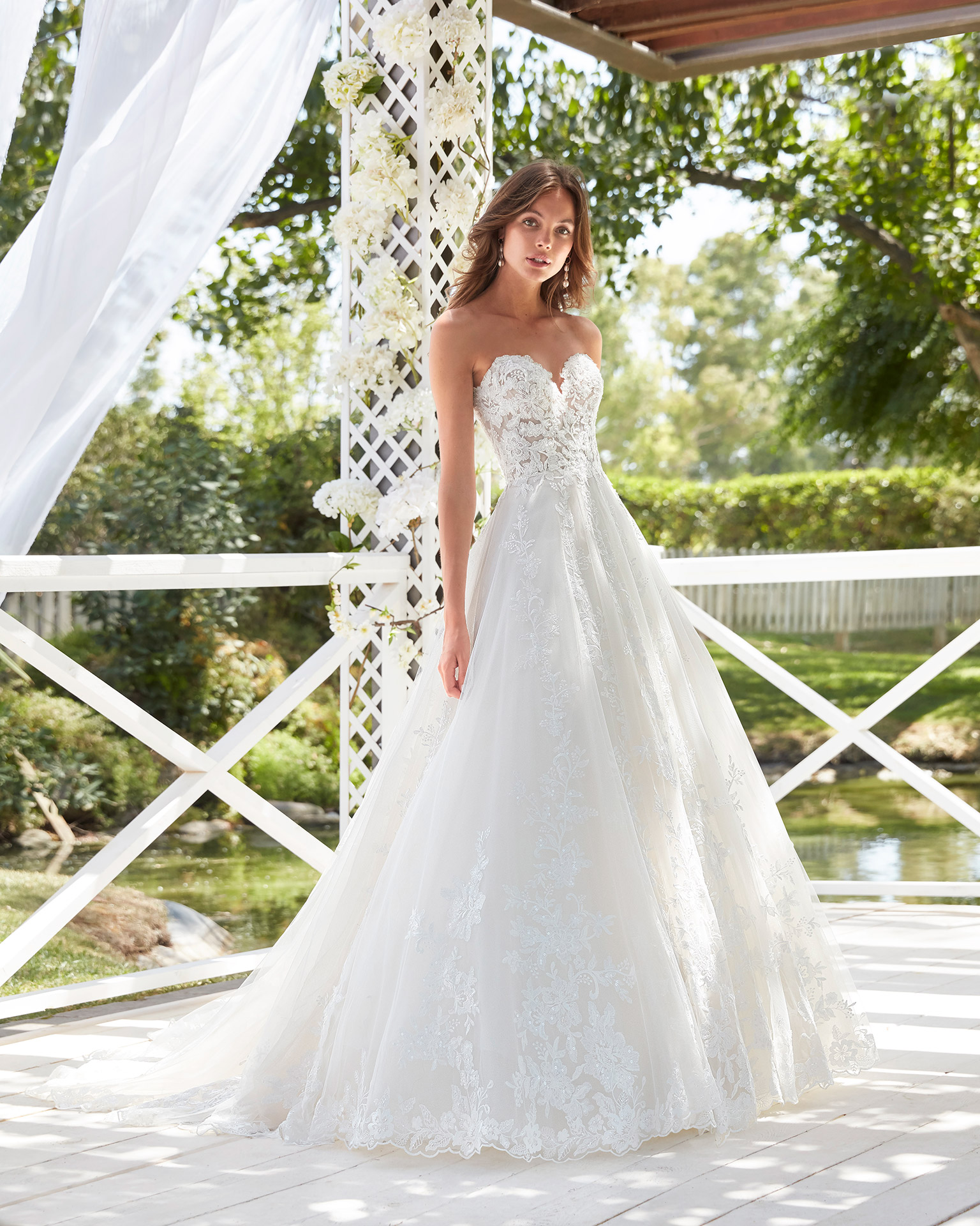 cliomakeup-abiti-sposa-romantici-7-Aire-Barcelona