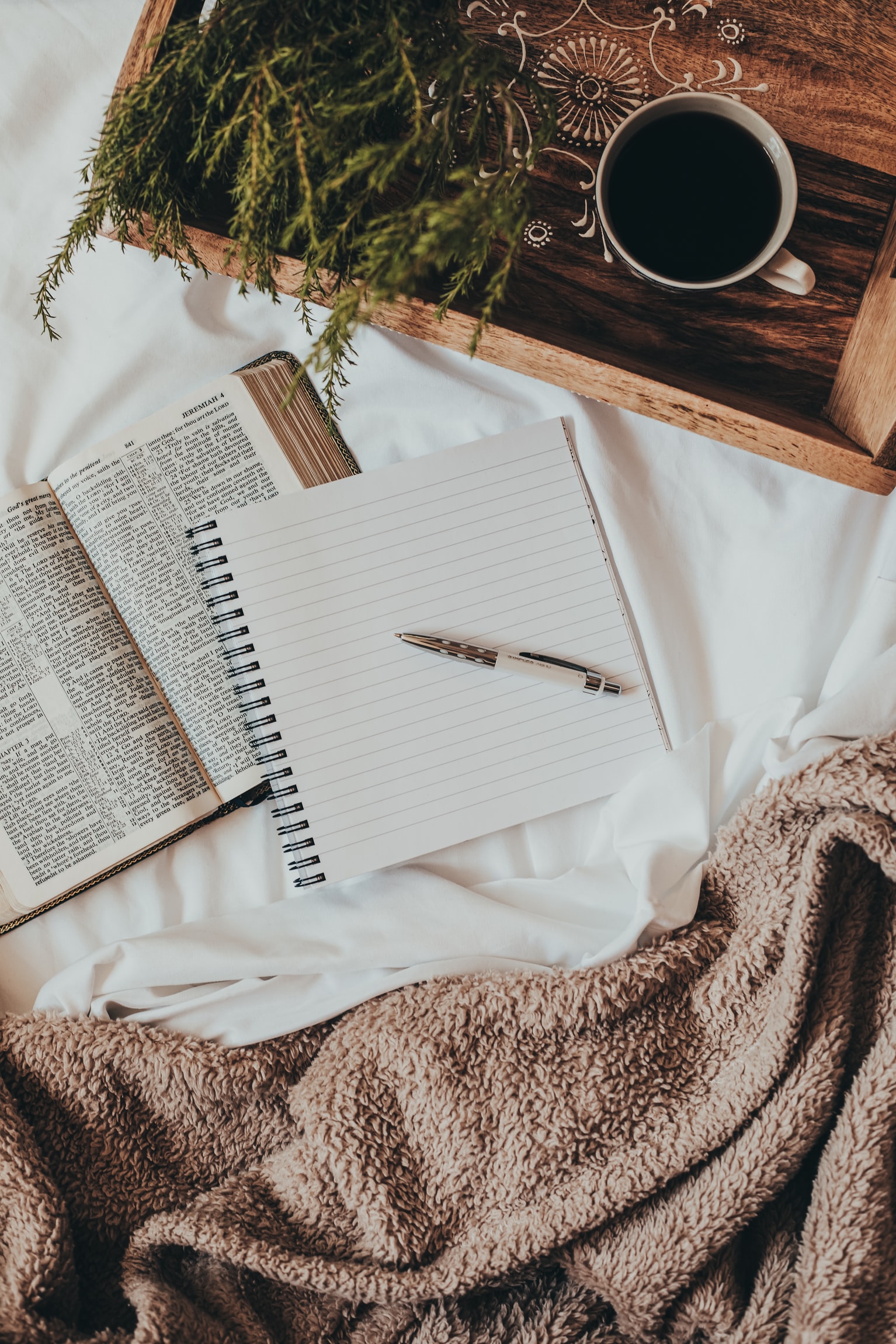 cliomakeup-come-sopravvivere-isolamento-17-scrivere