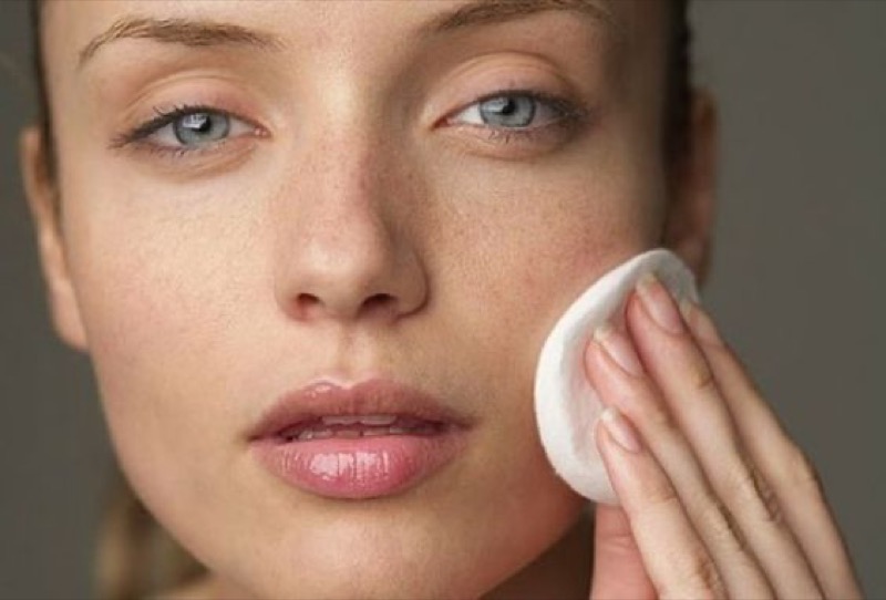 cliomakeup-detersione-viso-10-passaggi