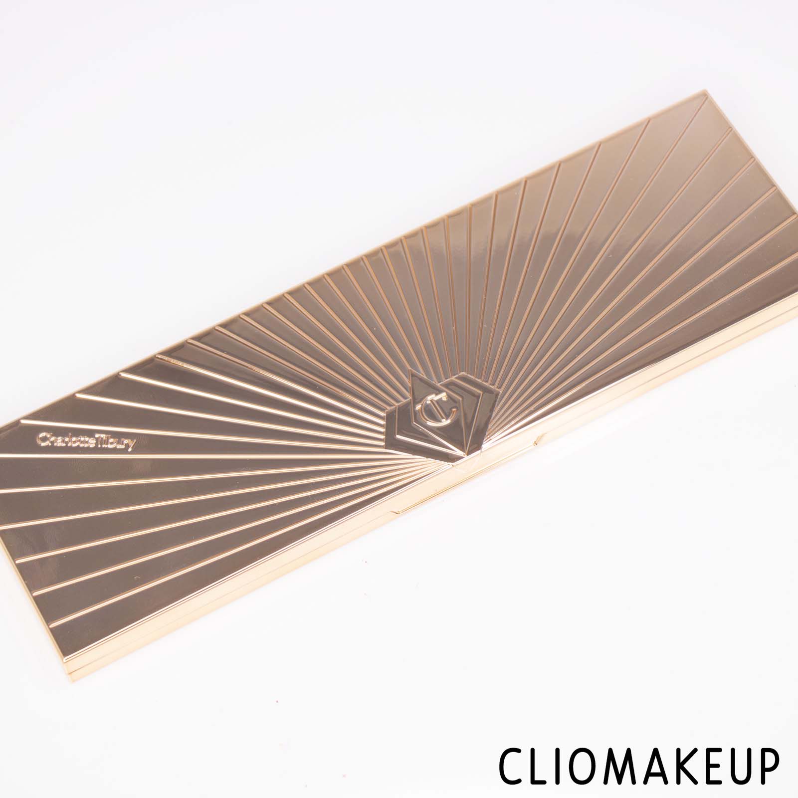cliomakeup-recensione-palette-Charlotte-Tilbury-instant-eye-palette-pillow-talk-4