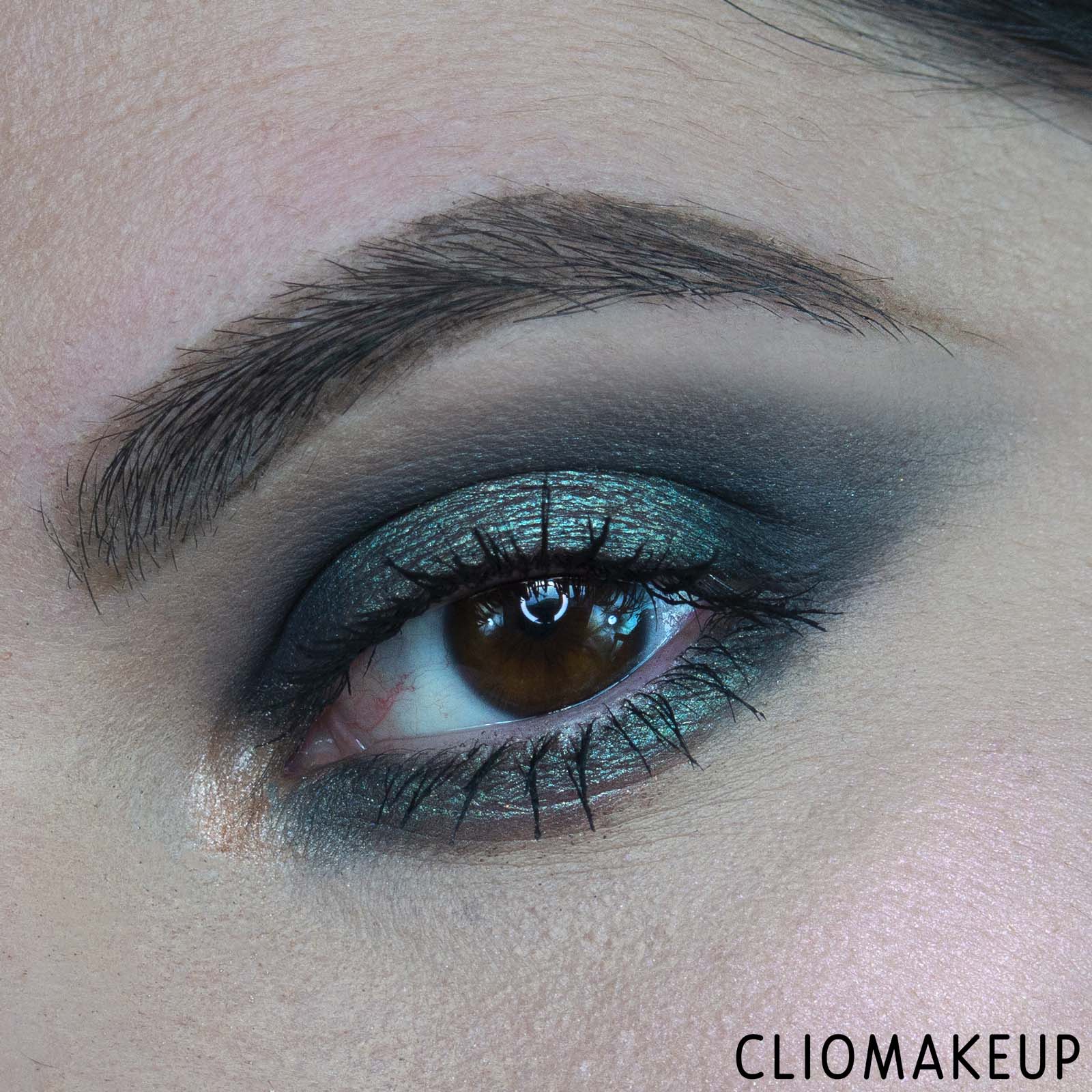 cliomakeup-recensione-palette-laura-mercier-parisian-nudes-eyeshadow-palette-11