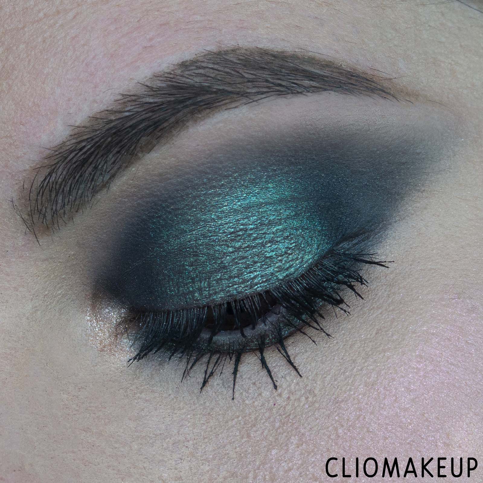 cliomakeup-recensione-palette-laura-mercier-parisian-nudes-eyeshadow-palette-12