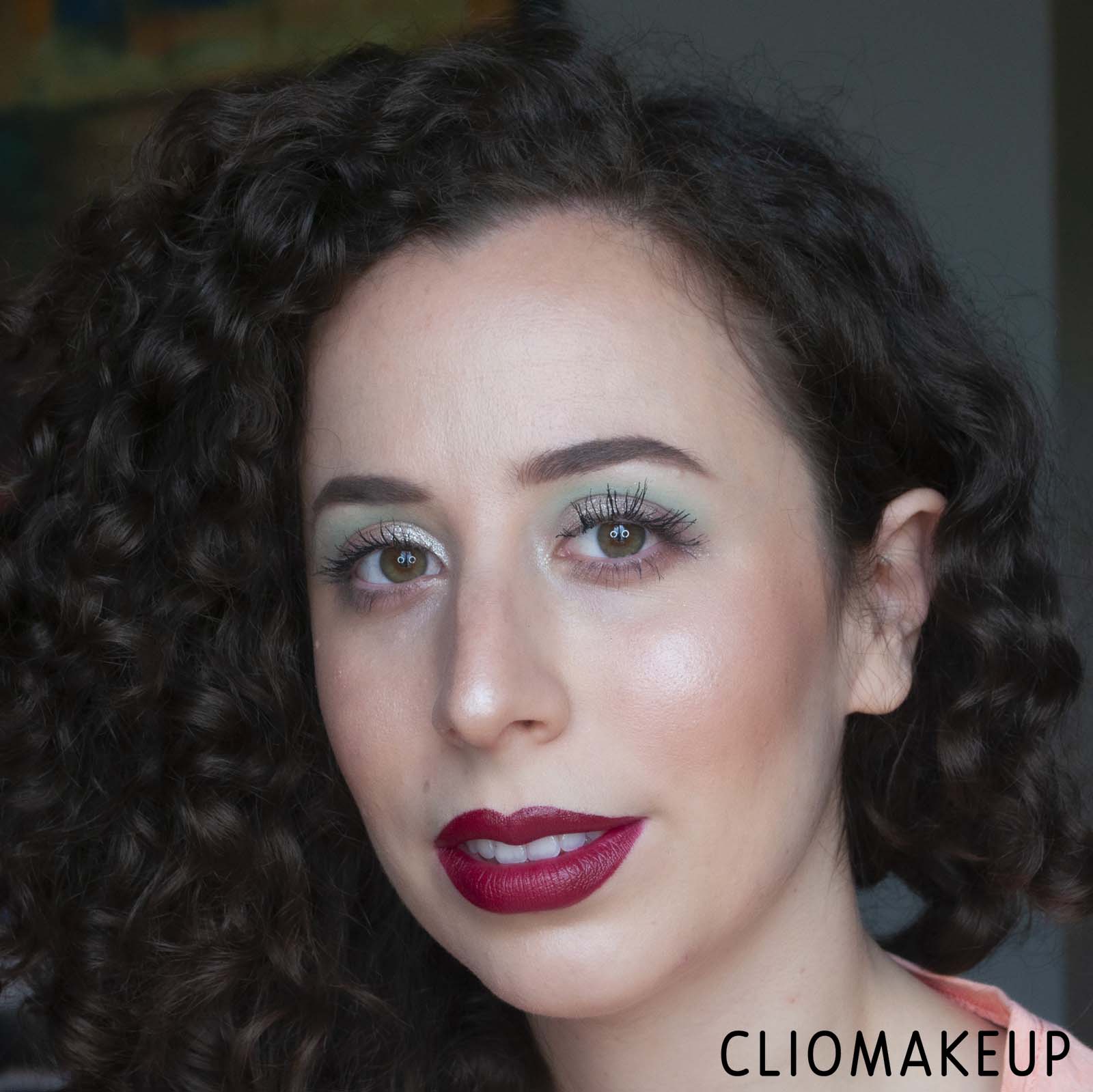 cliomakeup-recensione-rossetti-nyx-shout-loud-satin-lipstick-15