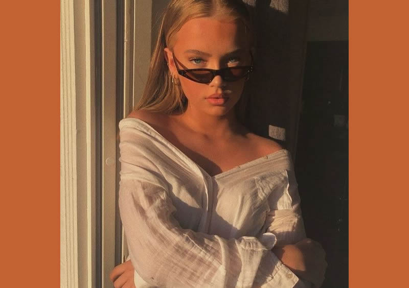 cliomakeup-occhiali-sole-mascherina-18-ragazza
