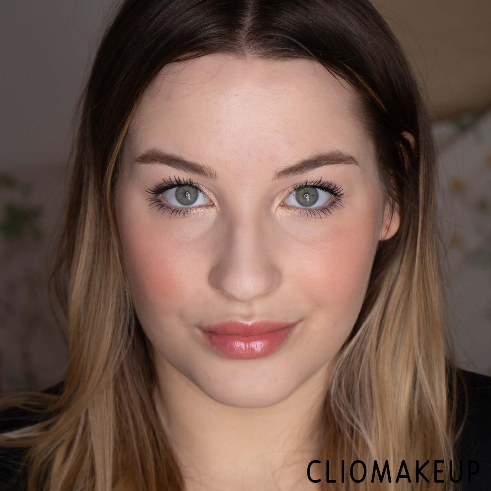 cliomakeup-recensione-balsamo-labbra-fresh-mint-rush-freshening-lip-treatment-15