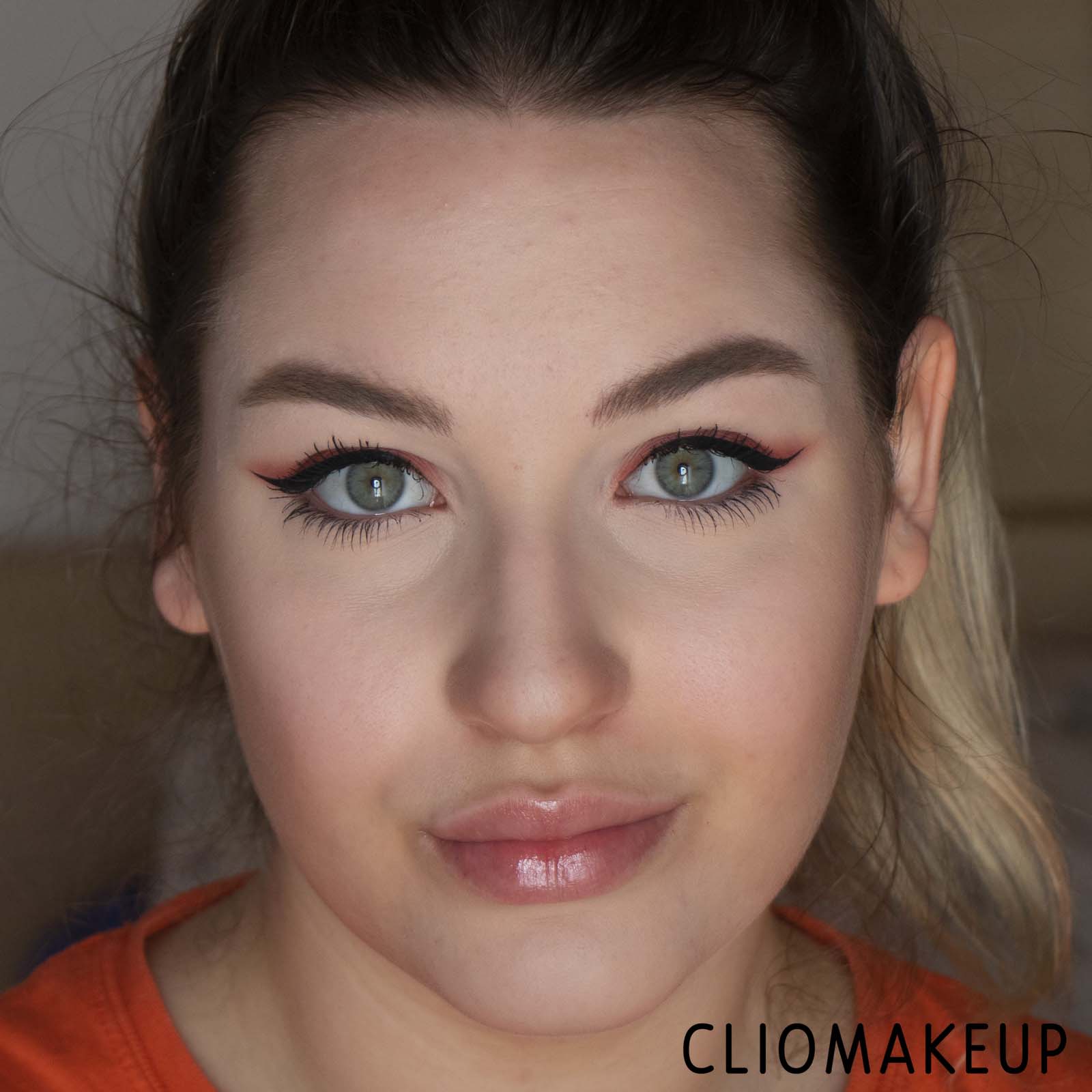 cliomakeup-recensione-blush-fenty-beauty-cheeks-out-freestyle-cream-blush-10