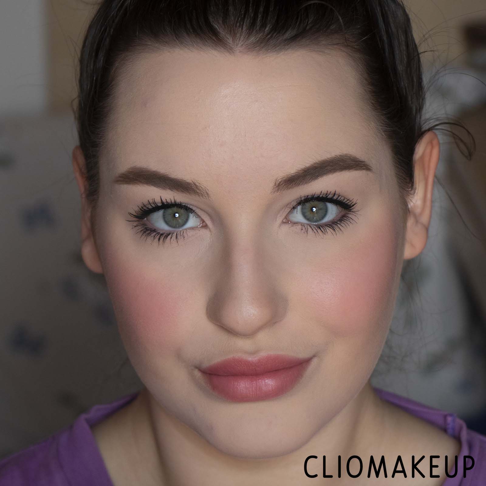 cliomakeup-recensione-blush-florence-by-mills-cheek-me-later-cream-blush-14