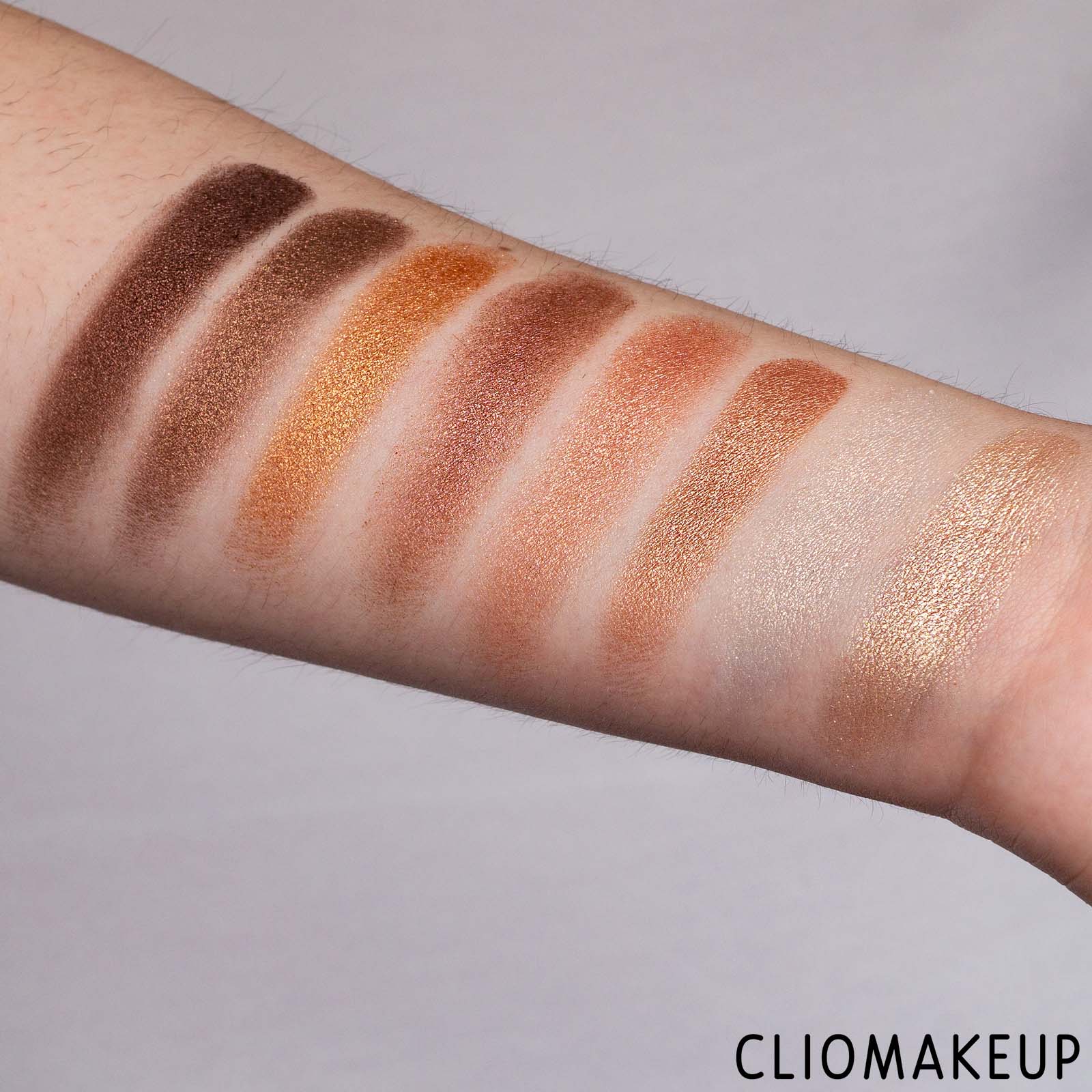 cliomakeup-recensione-palette-too-faced-born-this-way-the-natural-nudes-complexion-inspired-eye-shadow-palette-8