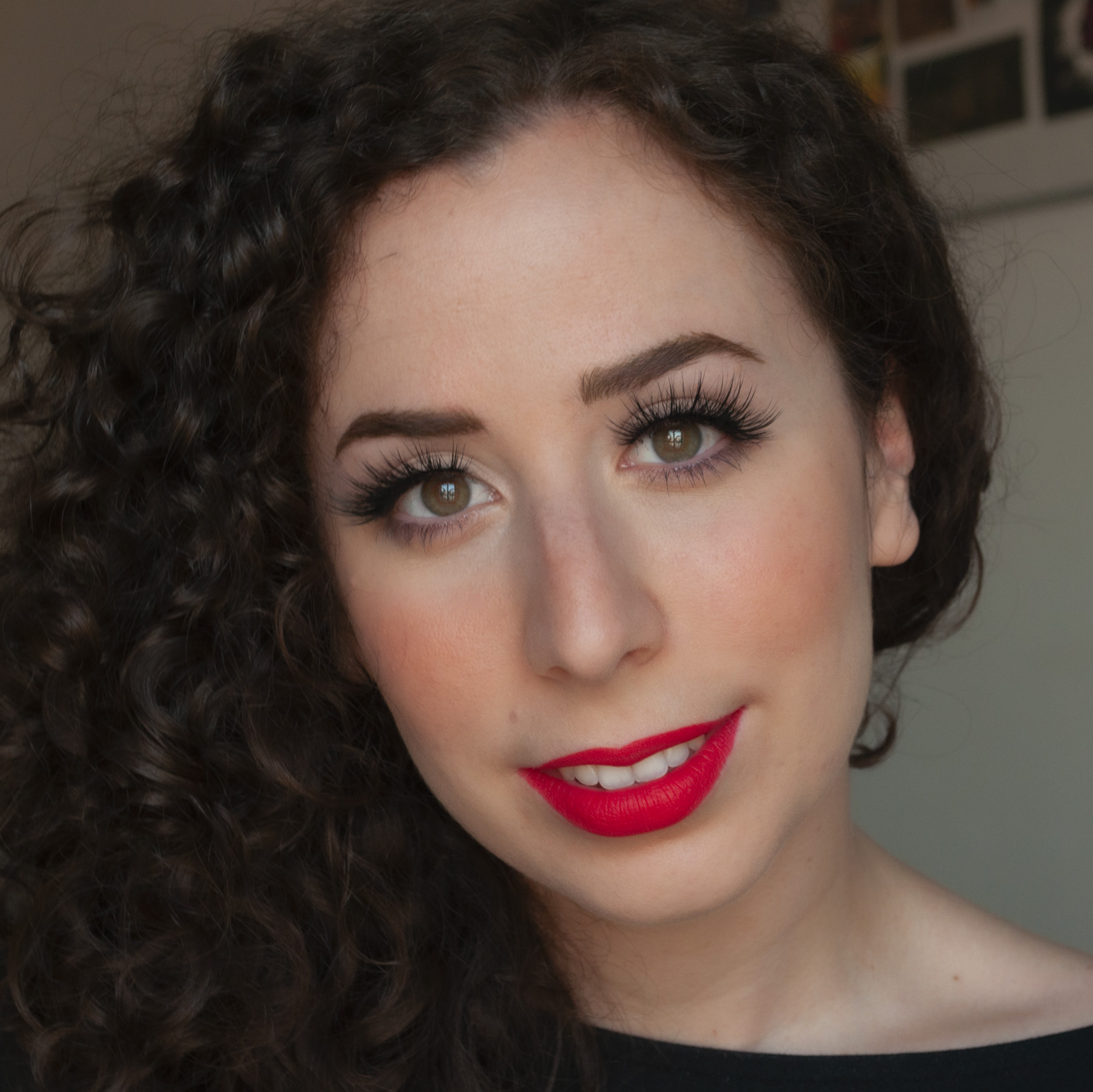 Cliomakeup-rossetto-liquido-spritzante-liquidlove-10-cristina