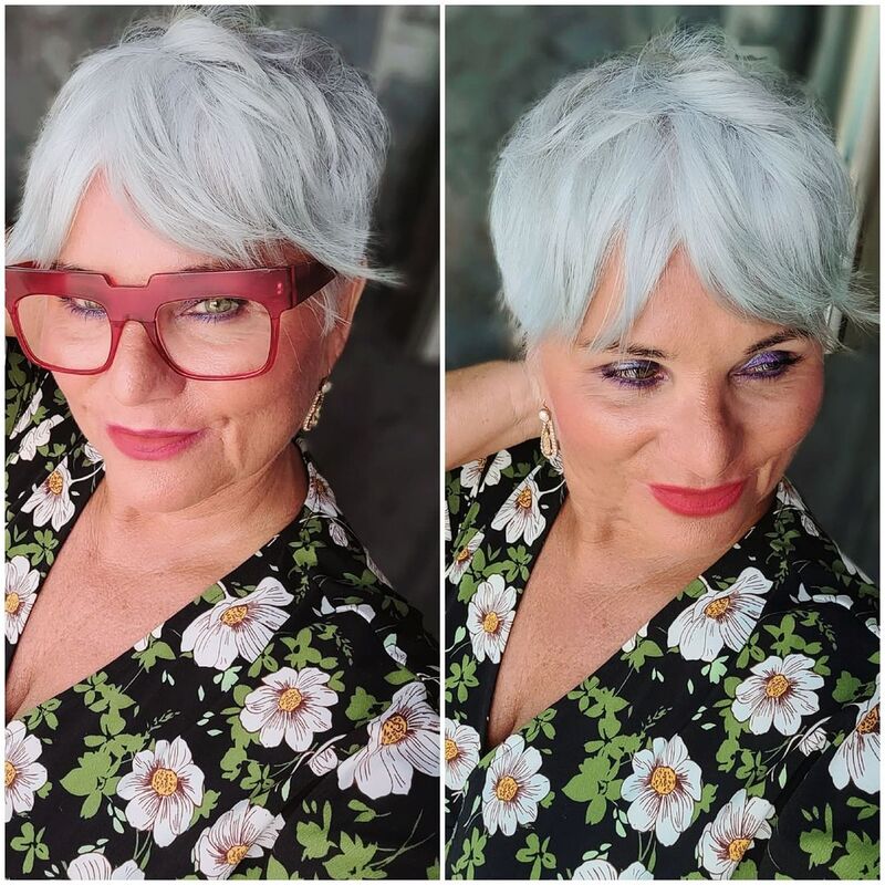 cliomakeup-capelli-bianchi-occhiali
